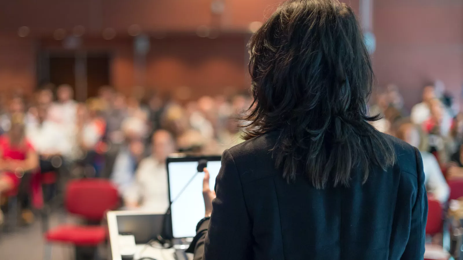 women faculty pay gap