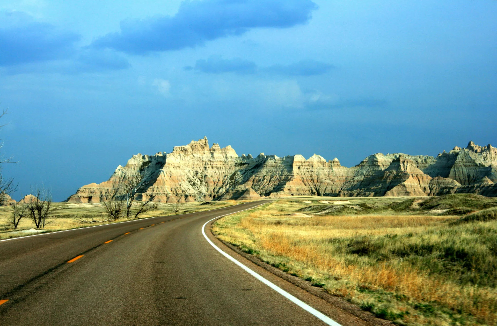 A winding road leading to mountains in South Dakota.