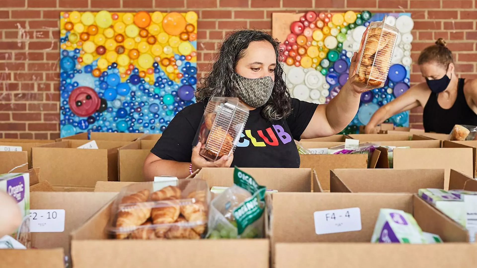 woman packing food